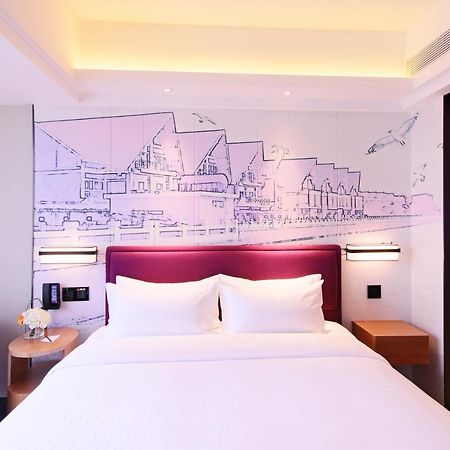 Hampton By Hilton Beihai Exteriör bild