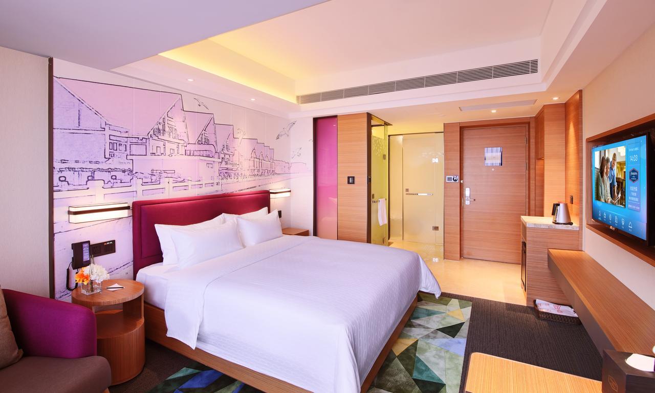 Hampton By Hilton Beihai Exteriör bild